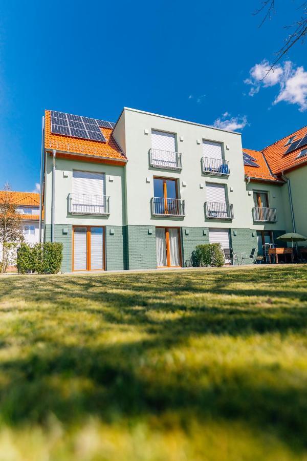 New Living City Appartement Bielefeld Exterior foto